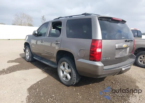 2012 Chevrolet Tahoe Ls из США, поврежденный, VIN 1GNSCAE07CR214523
